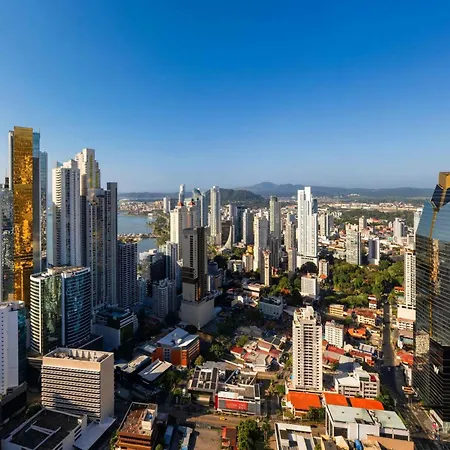 W Panama-2
